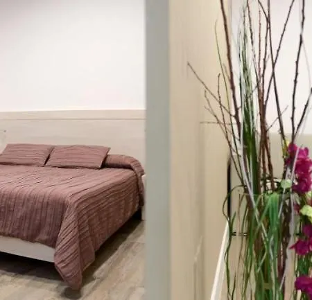 Lei Bed & Breakfast 3*