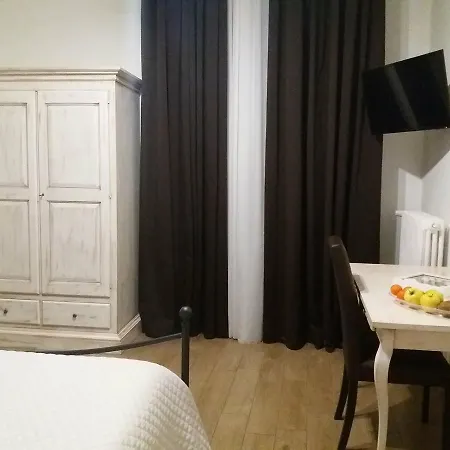 Lei Oda ve Kahvaltı Foggia