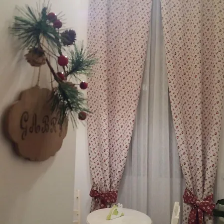 Lei Bed & Breakfast 3*